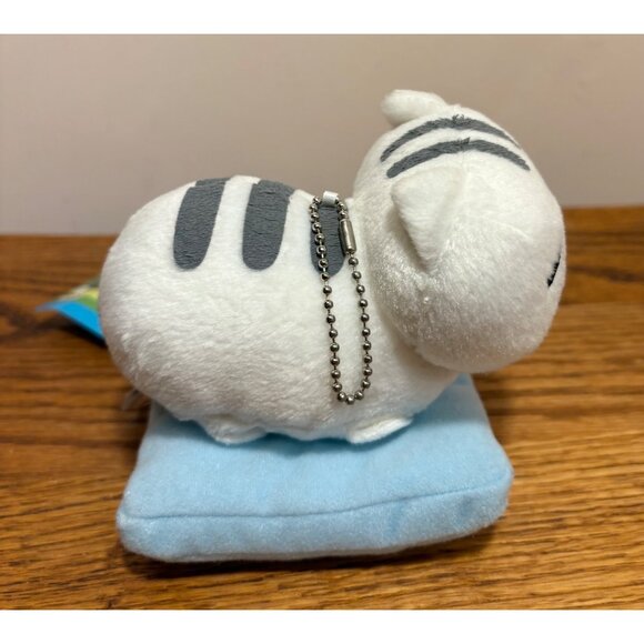 Neko Atsume Plush Keychain Cat On Blue Cushion - Vol. 10 Collectible Mack 6" Cat - Picture 3 of 8